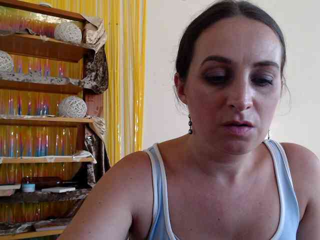 Modella: UWillMarryMyAss