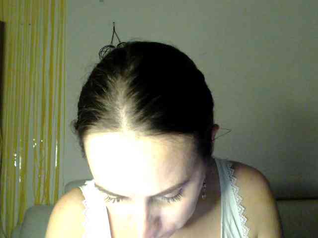 Modella: UWillMarryMyAss
