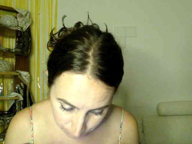 Modella: UWillMarryMyAss