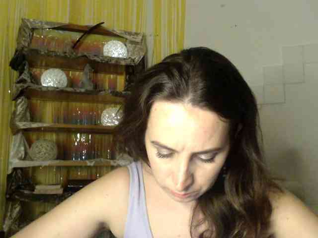 Modella: UWillMarryMyAss