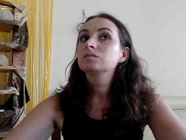 Modella: UWillMarryMyAss