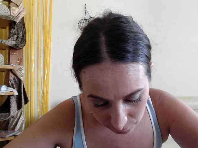 Modella: UWillMarryMyAss