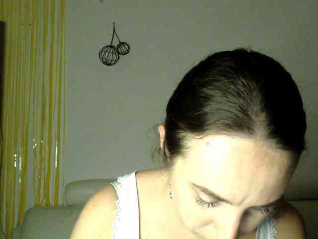 Modella: UWillMarryMyAss
