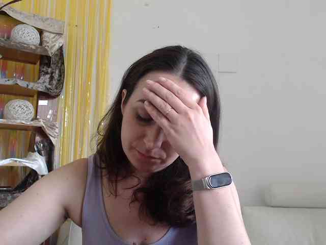 Modella: UWillMarryMyAss