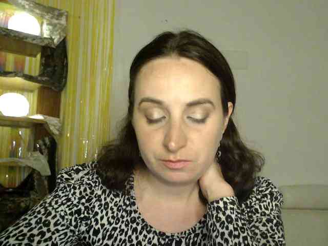 Modella: UWillMarryMyAss