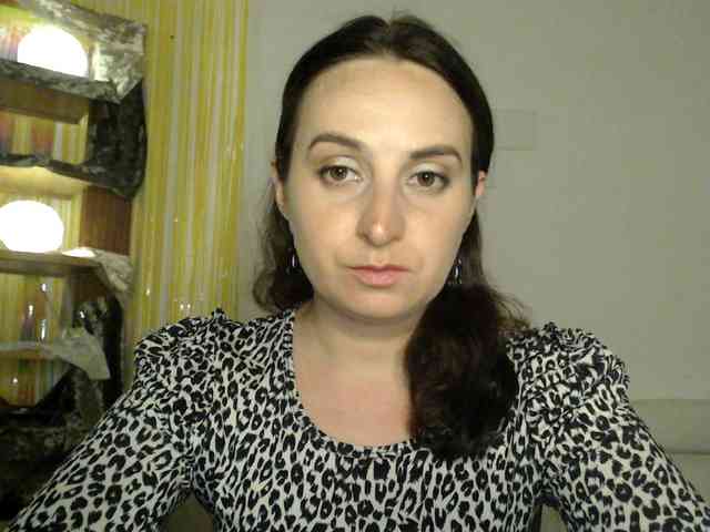Modella: UWillMarryMyAss