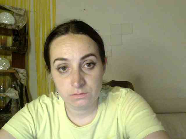 Modella: UWillMarryMyAss