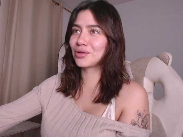 venusart live on BongaCams