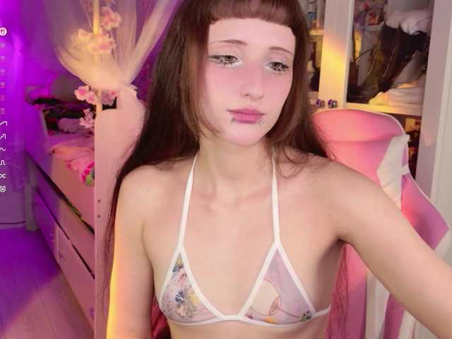 MiraJade live webcam show