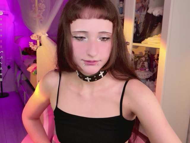 MiraJade live cam on BongaCams