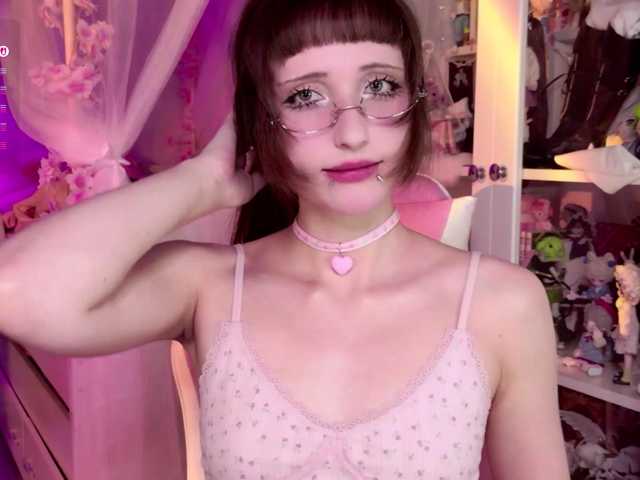 MiraJade live cam on BongaCams