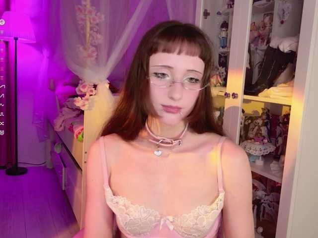 MiraJade live cam on BongaCams