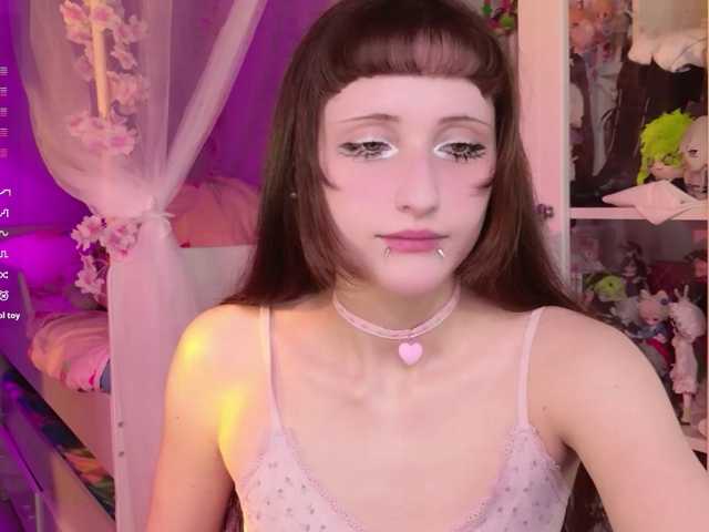 MiraJade live cam on BongaCams