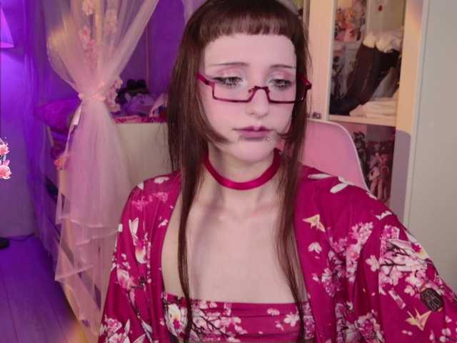 MiraJade live cam on BongaCams