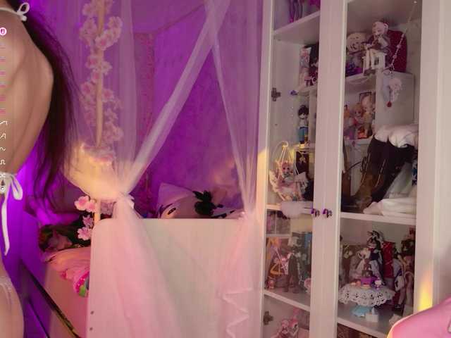 MiraJade live cam on BongaCams