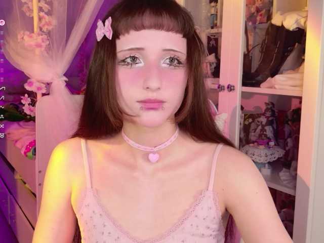 MiraJade live cam on BongaCams