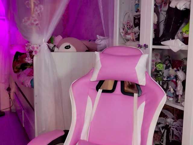 MiraJade live cam on BongaCams