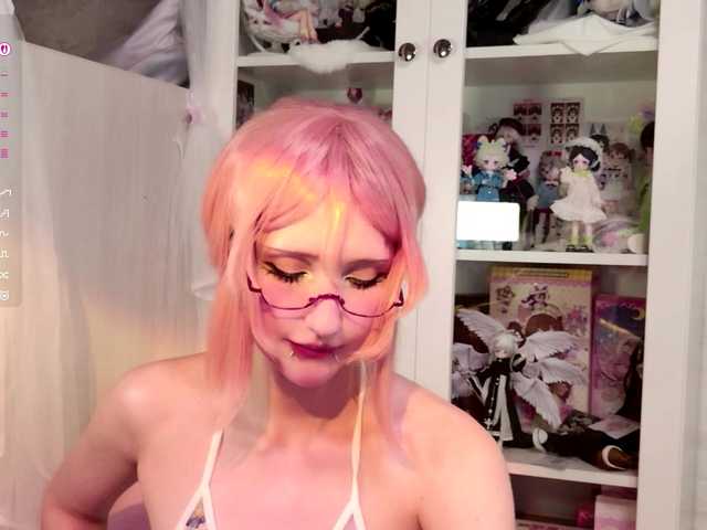 MiraJade live cam on BongaCams