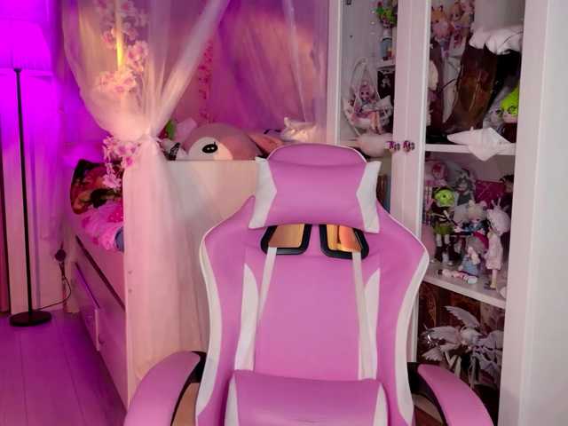 MiraJade live cam on BongaCams