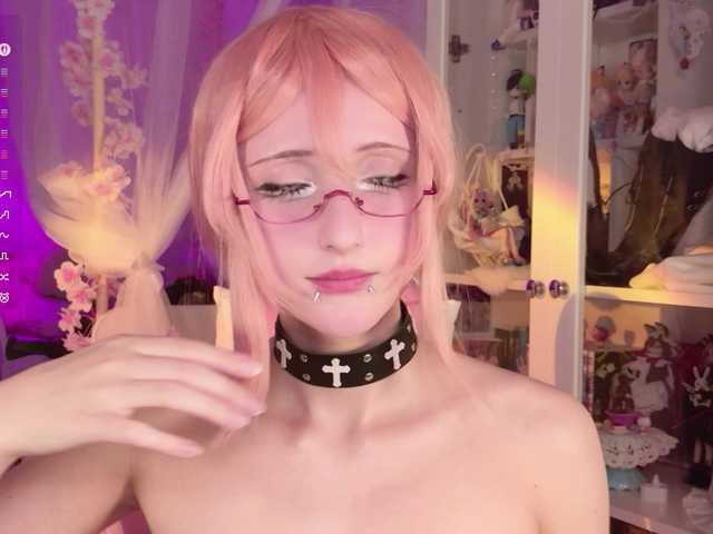MiraJade live cam on BongaCams