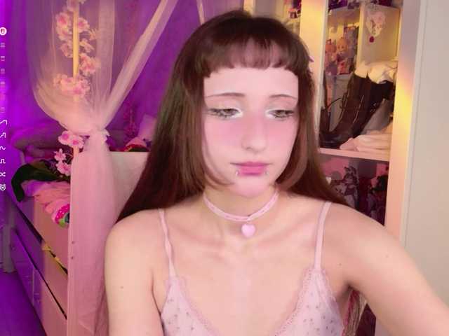 MiraJade live cam on BongaCams