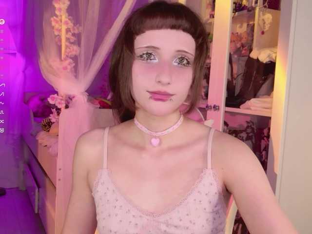 MiraJade live cam on BongaCams