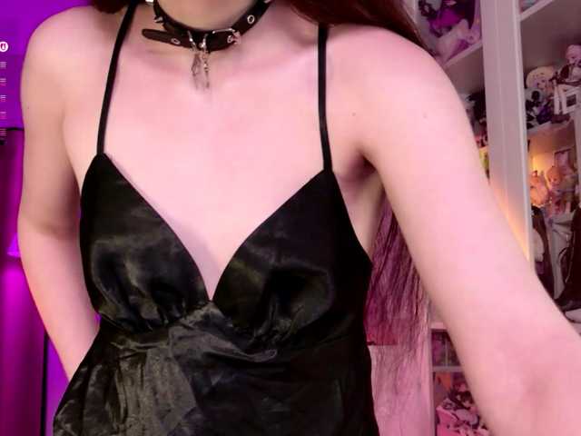 MiraJade live cam on BongaCams
