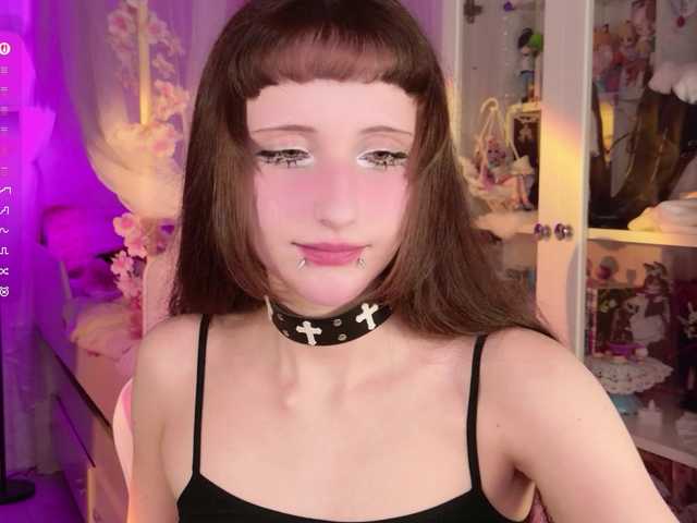 MiraJade live cam on BongaCams
