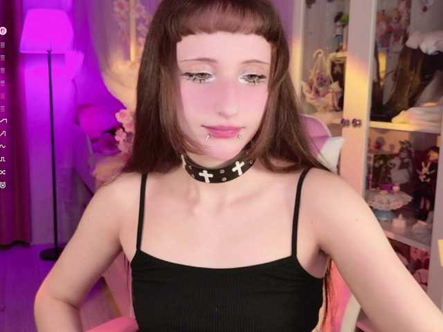 MiraJade live cam on BongaCams