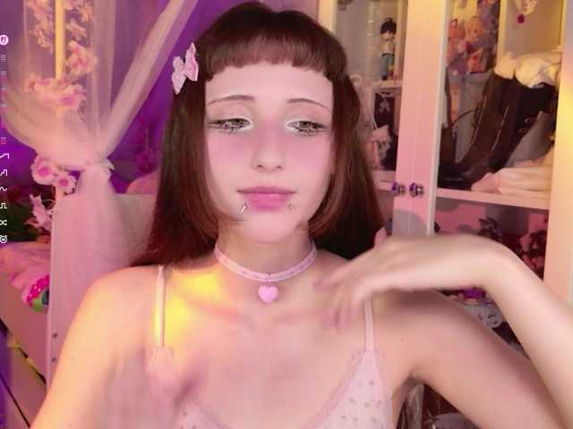 MiraJade live cam on BongaCams