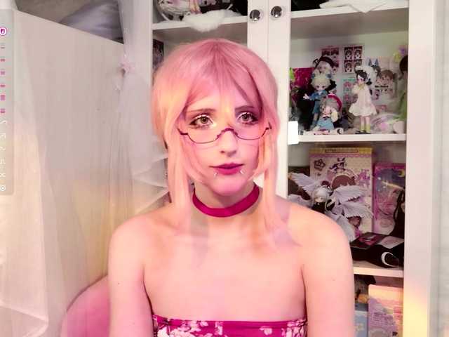 MiraJade live cam on BongaCams