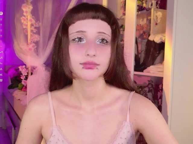 MiraJade live cam on BongaCams