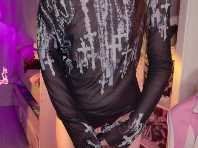 MiraJade live cam on BongaCams