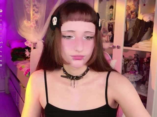 MiraJade live cam on BongaCams