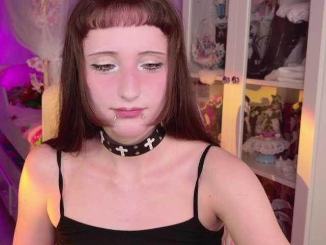 MiraJade live cam on BongaCams
