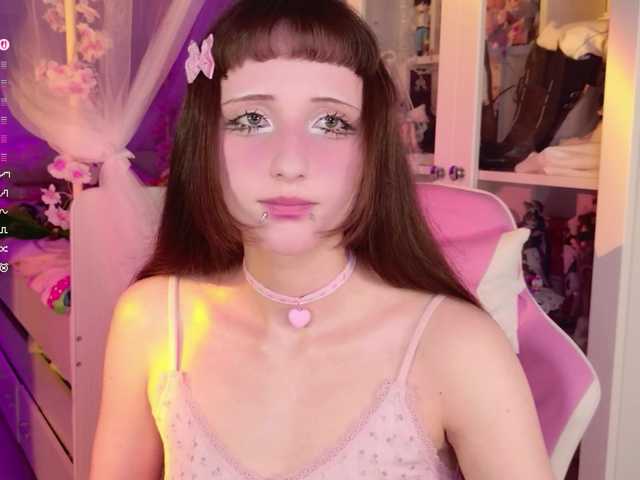 MiraJade live cam on BongaCams