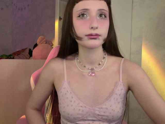 MiraJade webcam