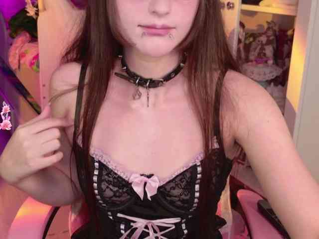 MiraJade webcam