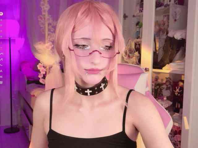MiraJade webcam