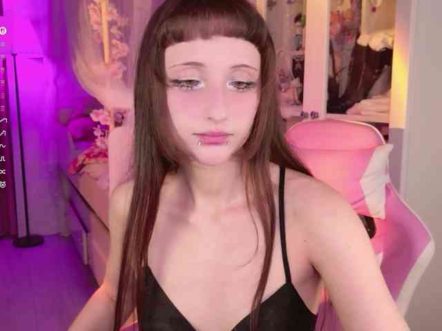 MiraJade webcam