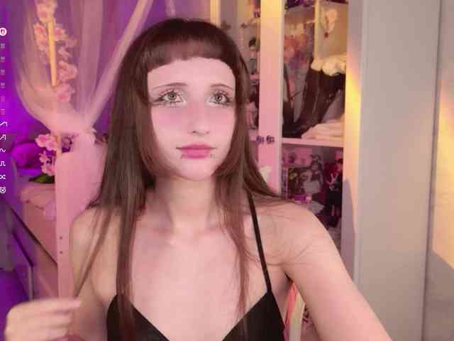 MiraJade webcam