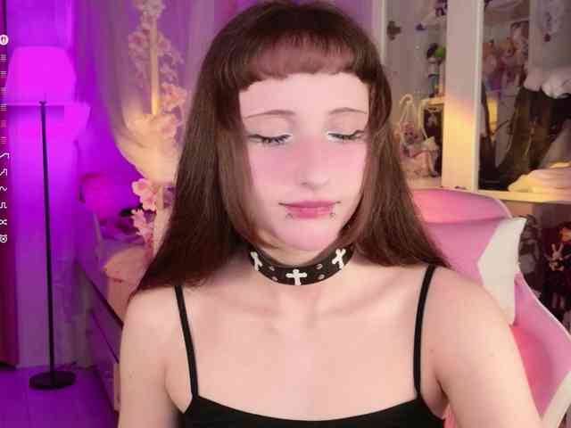 MiraJade webcam