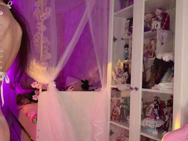 MiraJade webcam