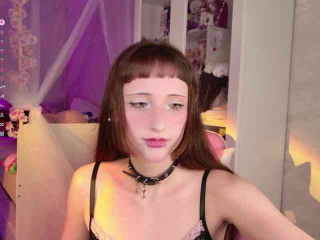 MiraJade webcam