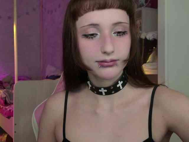 MiraJade webcam