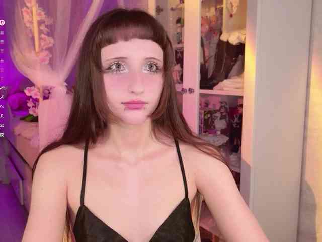 MiraJade webcam