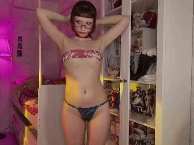 MiraJade webcam