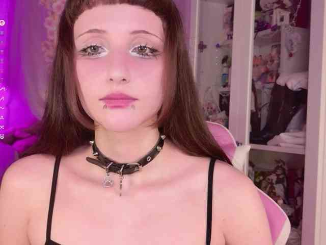 MiraJade webcam