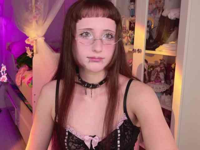 MiraJade webcam