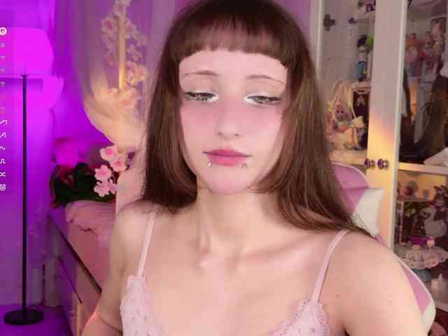 MiraJade webcam